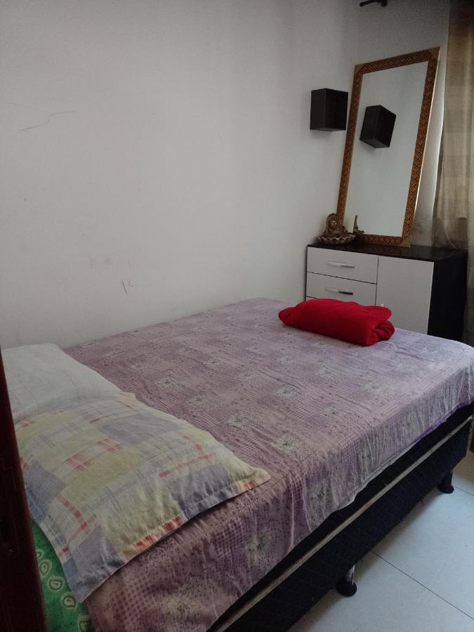 Quarto Casal Em Casa Familiar Daire Florianópolis Dış mekan fotoğraf