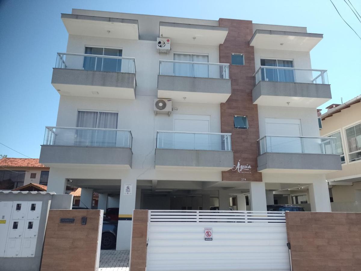 Quarto Casal Em Casa Familiar Daire Florianópolis Dış mekan fotoğraf